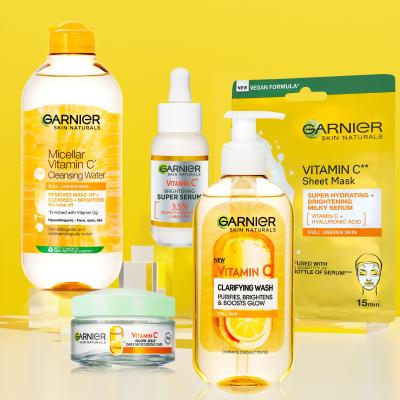 Garnier Skin Naturals Vitamin C Clarifying Wash Καθαριστικό τζελ για γυναίκες 200 ml