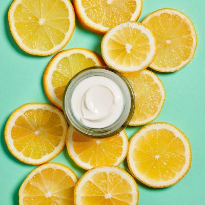 Garnier Skin Naturals Vitamin C Glow Boost Day Cream Κρέμα προσώπου ημέρας για γυναίκες 50 ml