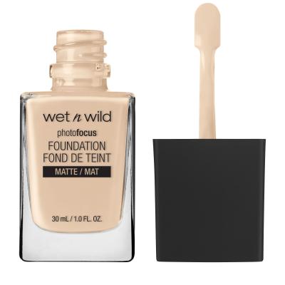 Wet n Wild Photo Focus Make up για γυναίκες 30 ml Απόχρωση Soft Ivory