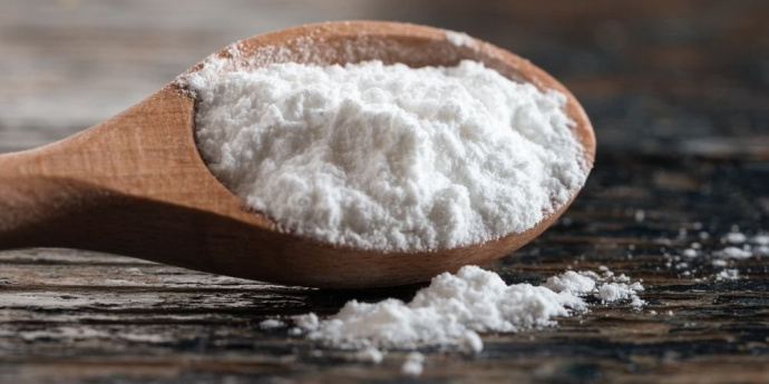 Μαγειρική σόδα για λεύκανση μαλλιών