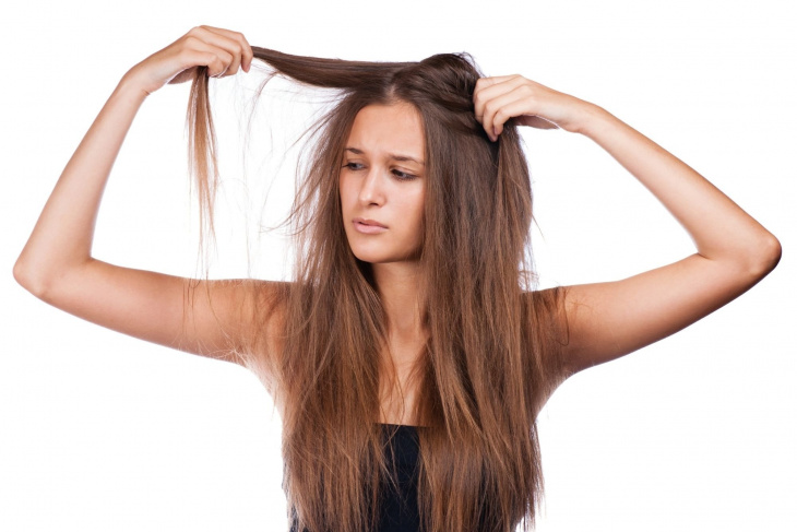 Λιπαρά μαλλιά